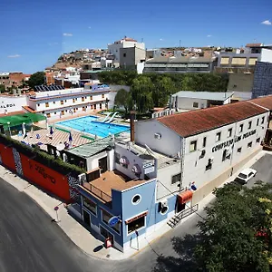 https://hotel-la-moraleda-complejo-las-delicias.es-andalucia.com