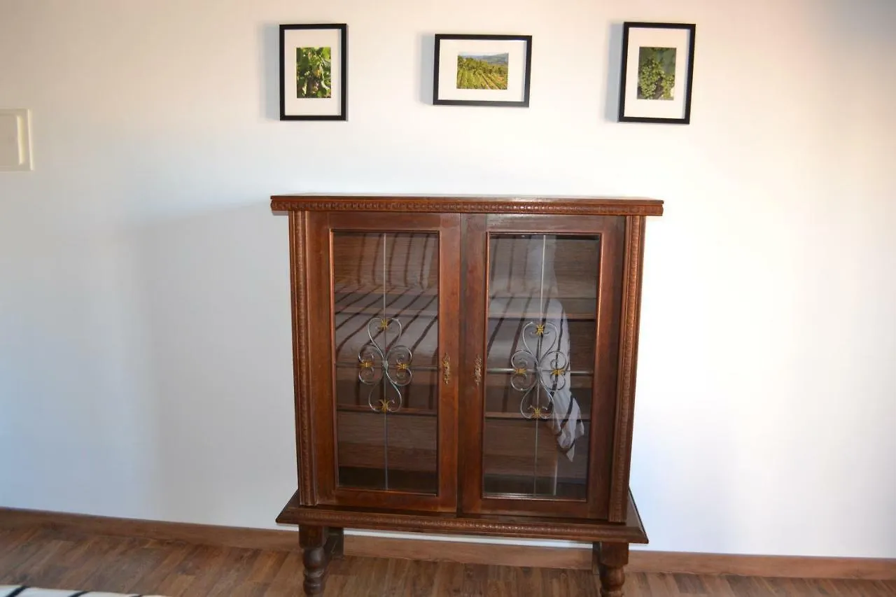 Cal Campana Bed & Breakfast Gratallops